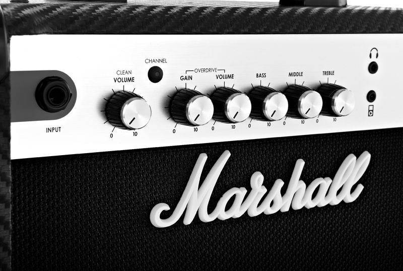 Комбоусилитель для электрогитары Marshall MG15CF