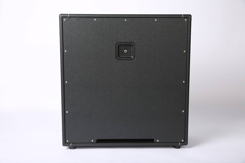 Fortress Monolith 412 - кабинет