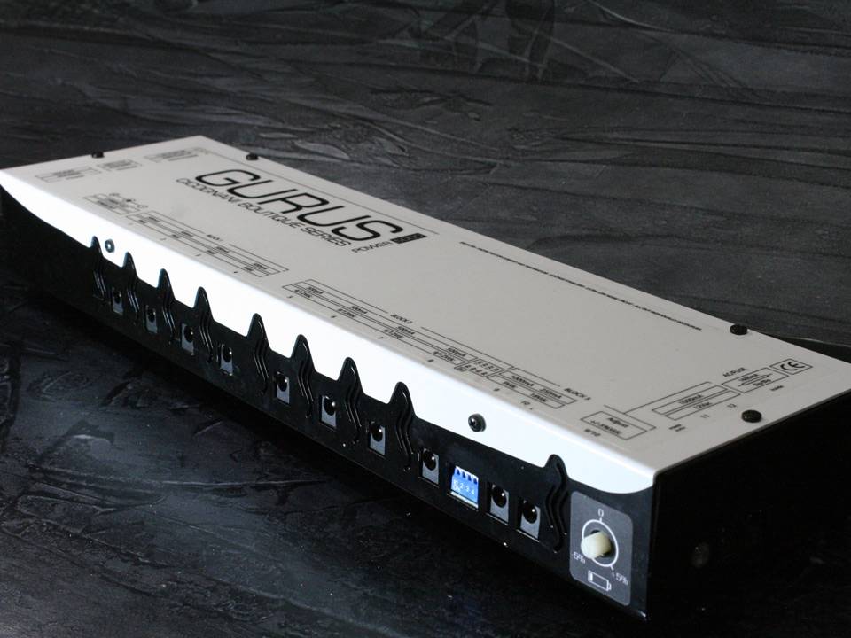 Gurus Amps Power 5000 - блок питания