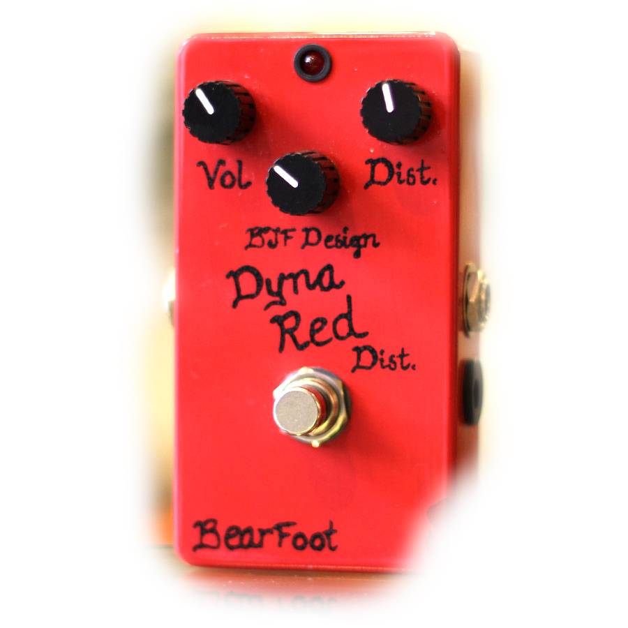 Bear Foot Dyna Red Dist - гитарный эффект