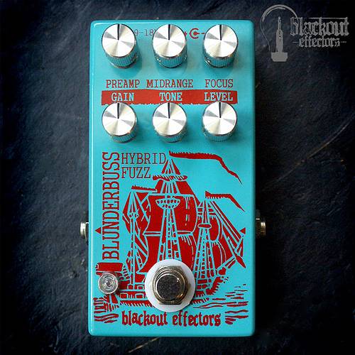Blackout Effectors Blunderbuss Fuzz - гитарный эффект