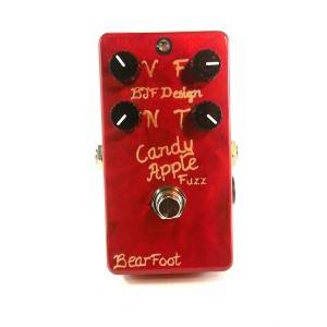 Bear Foot Candy Apple Fuzz Gold - гитарный эффект