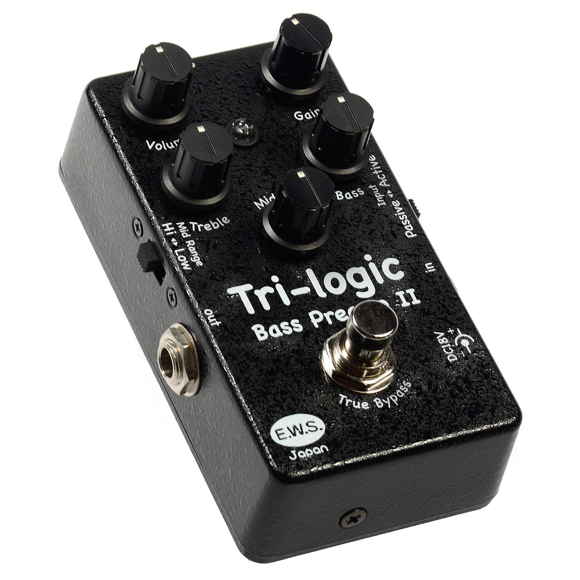 E.W.S. Tri-logic Bass Preamp II - гитарный эффект