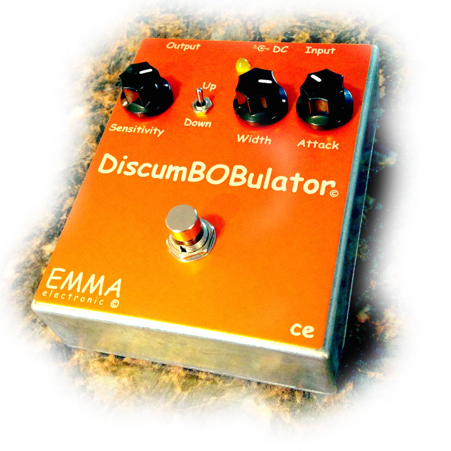 EMMA Electronic DiscumBOBulator - гитарный эффект