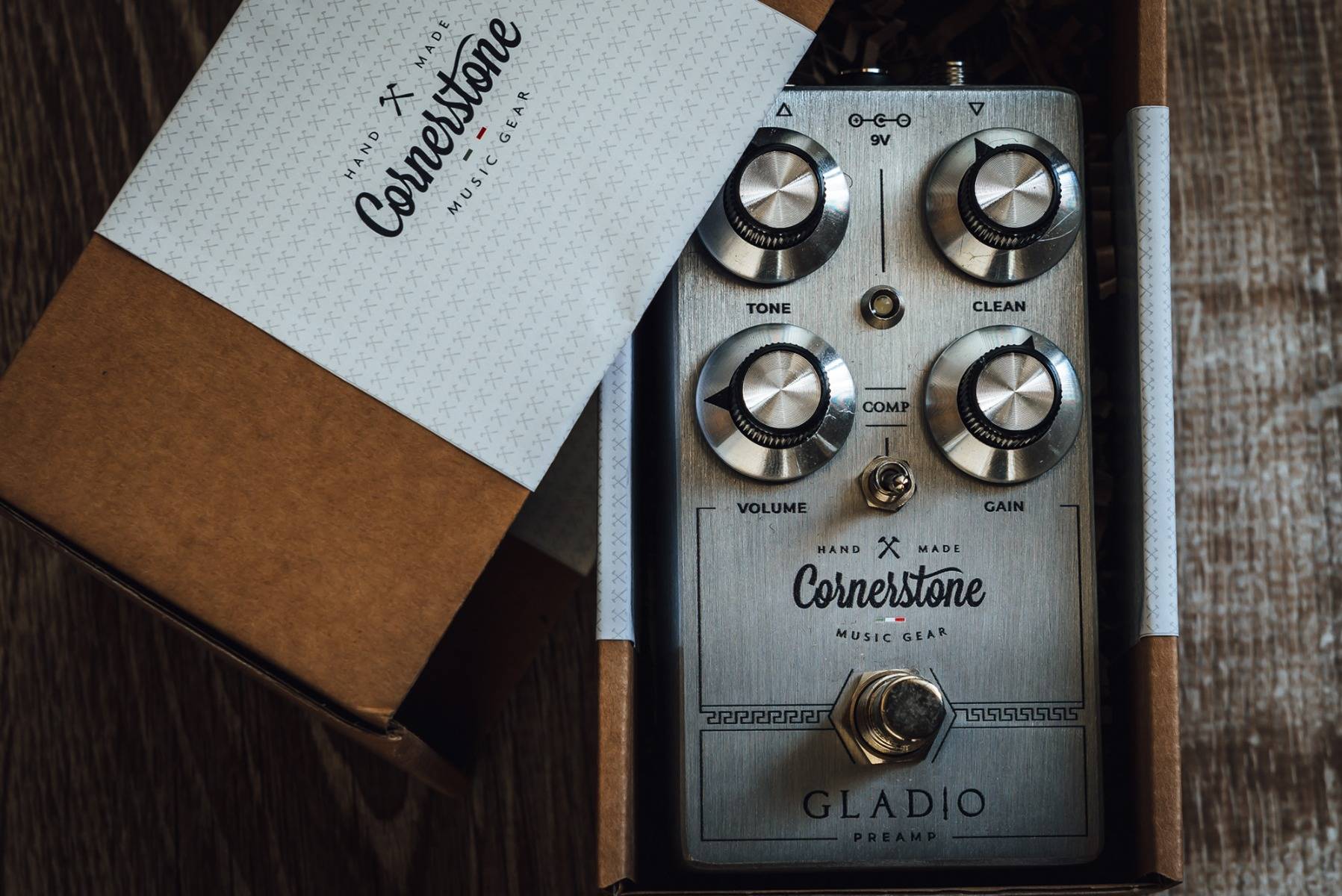 Cornerstone Music Gear Gladio SC Single Channel Preamp - гитарный эффект