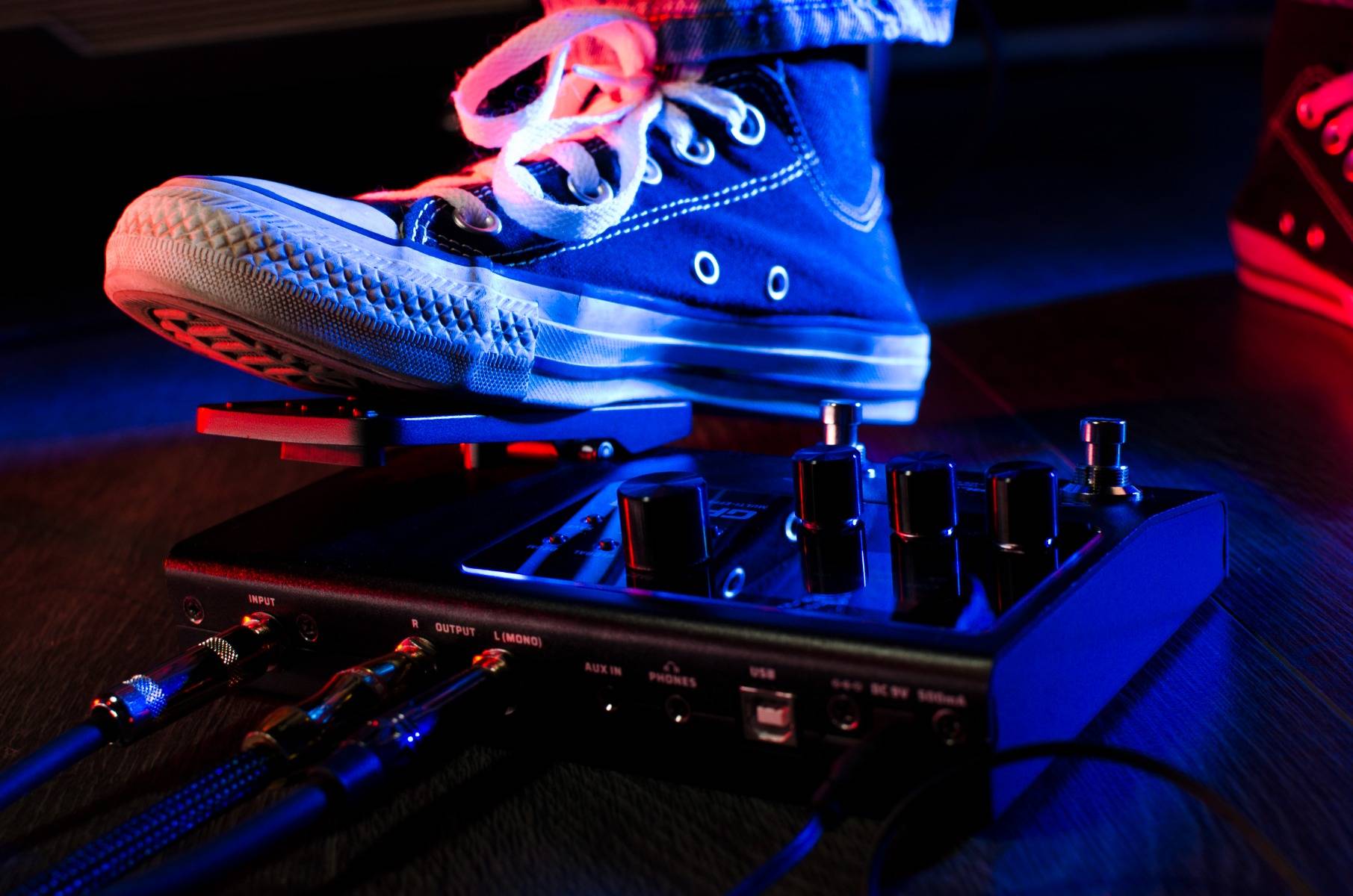 Valeton GP-100 Multi-Effects Processor - гитарный эффект