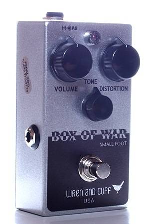 Wren and Cuff Small Foot Box Of War - гитарный эффект