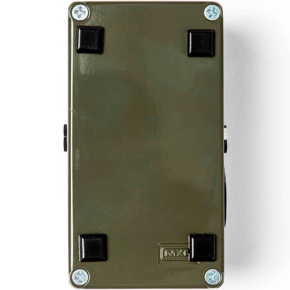 MXR M81 Bass Preamp — басовый предусилитель и DI-box с 3-полосным EQ