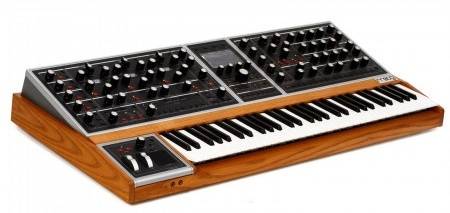 Moog The One Polyphonic Synthesizer 8-Voice - синтезатор - гитарный эффект