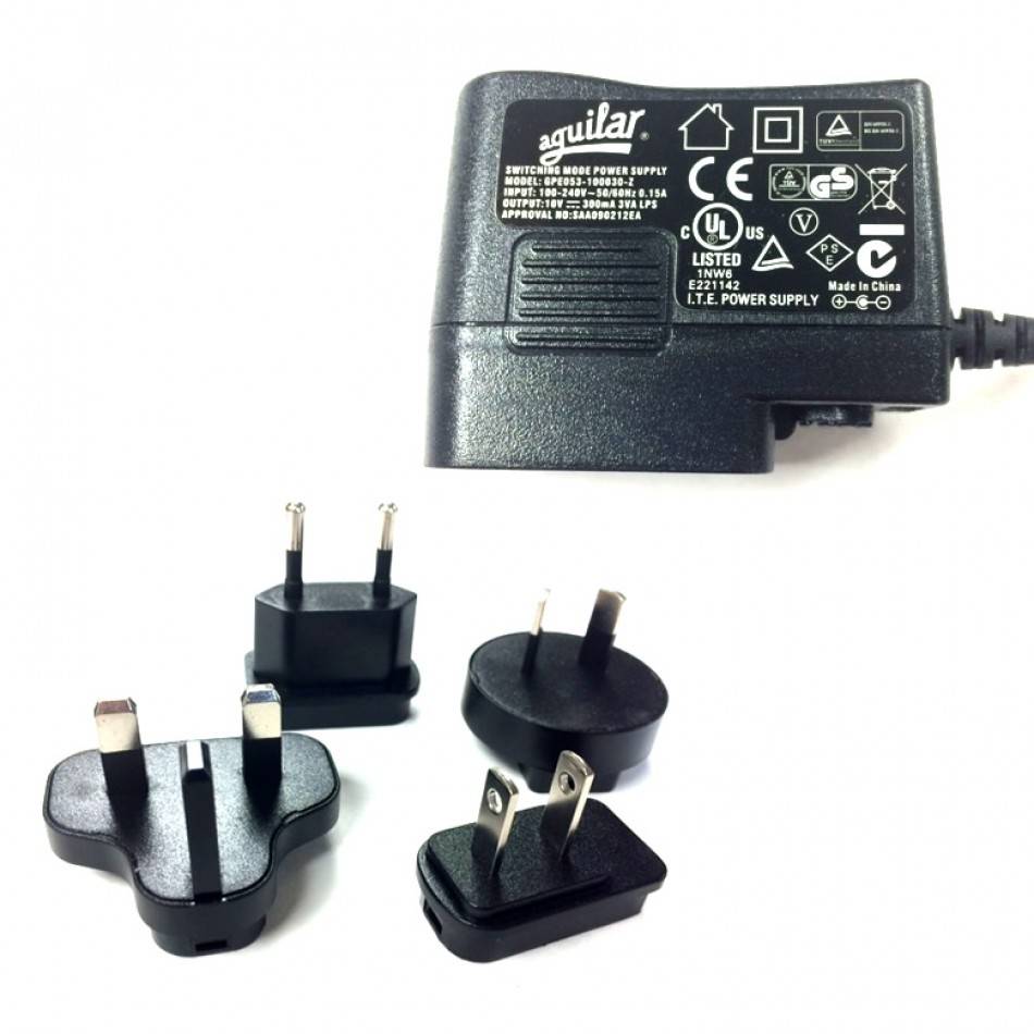 Универсальный блок питания Aguilar 9V DC с комплектом переходников