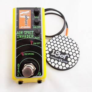 Rainger FX Air Space Invader - гитарный эффект