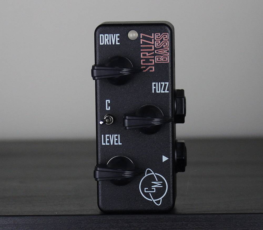 Cusack Scruzz Bass - гитарный эффект