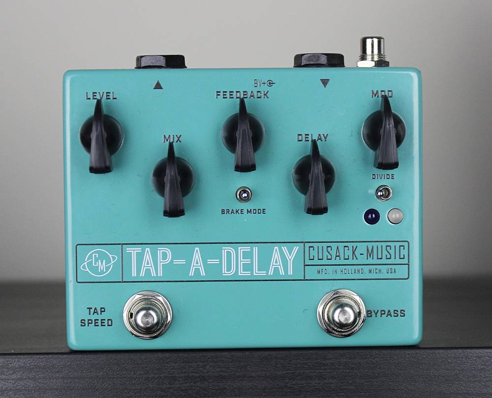 Cusack Tap-A-Delay Violet - гитарный эффект