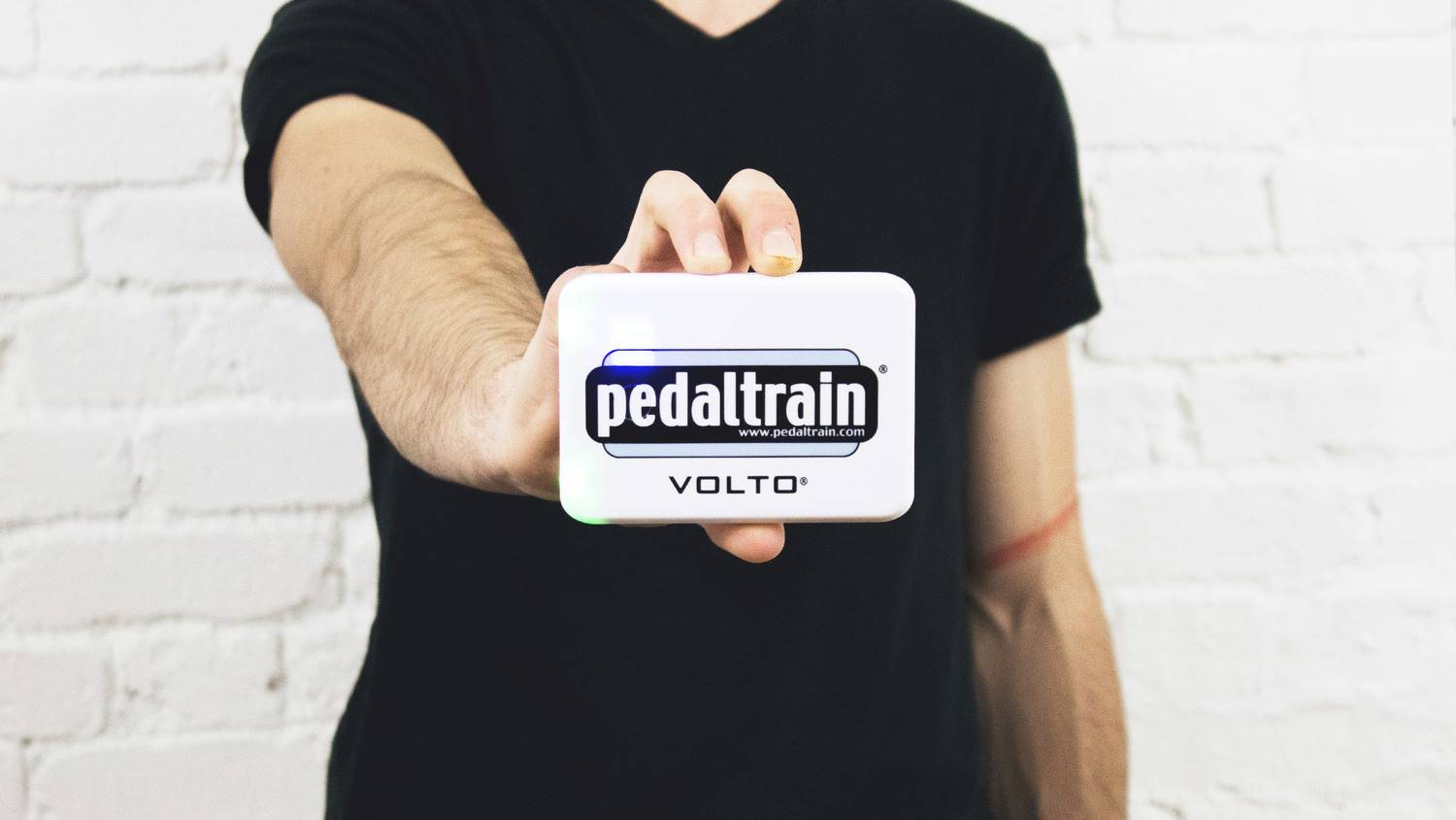 Pedaltrain Volto Li-ion rechargable power supply - блок питания