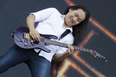 Herman Li: про новый альбом и педали Boss