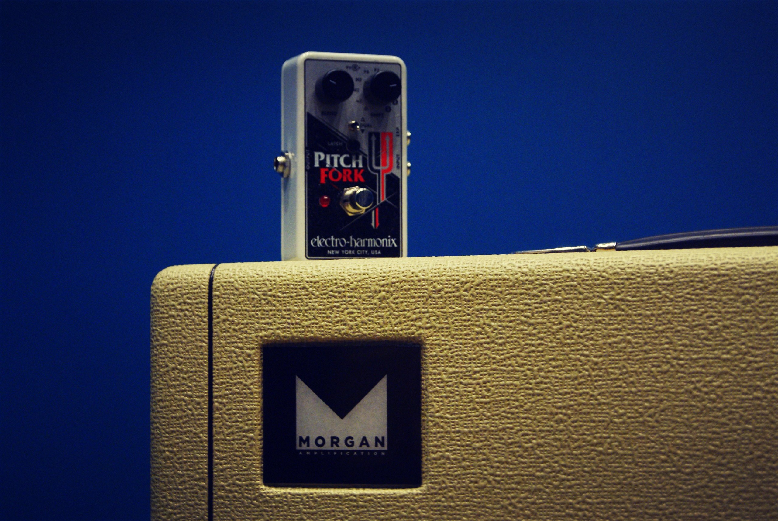 Обзор Electro-Harmonix - Pitch Fork