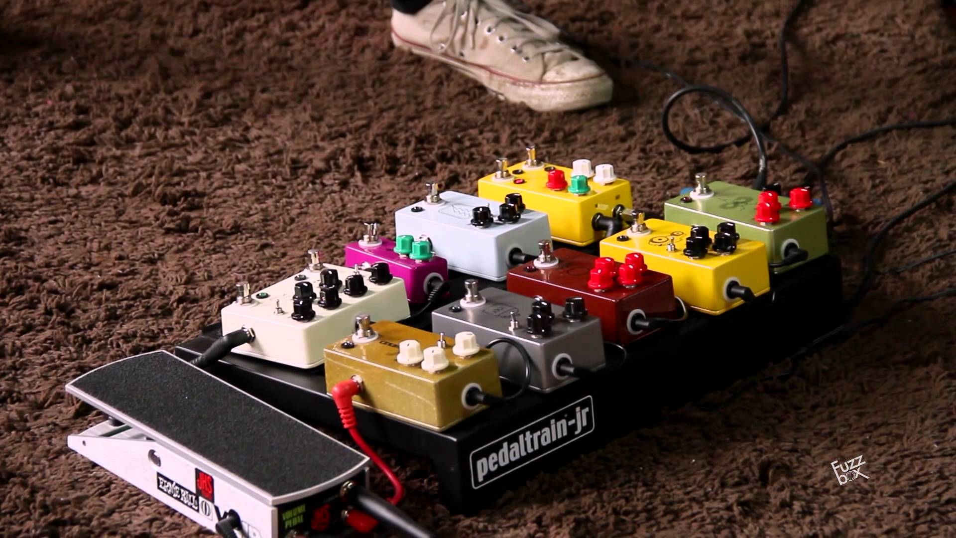 Обзор студийной линейки девайсов от JHS Pedals