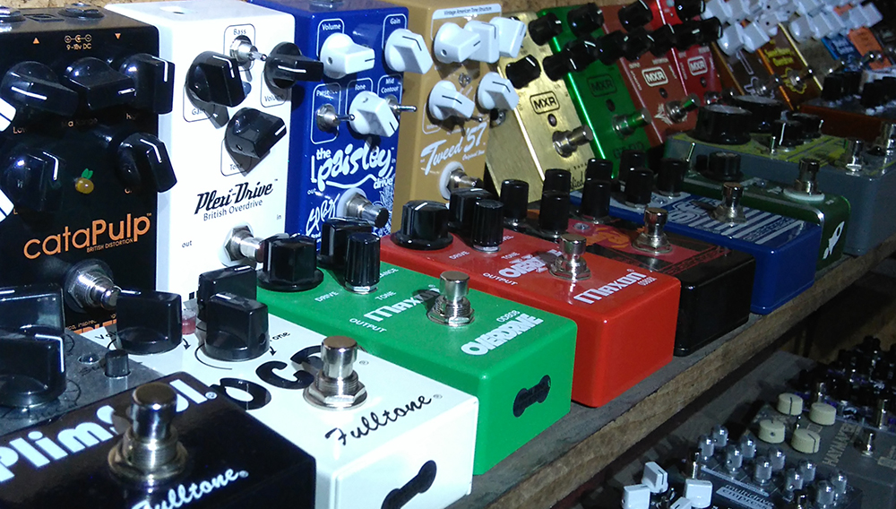Топ 10 педалей перегруза по версии Pedalzoo