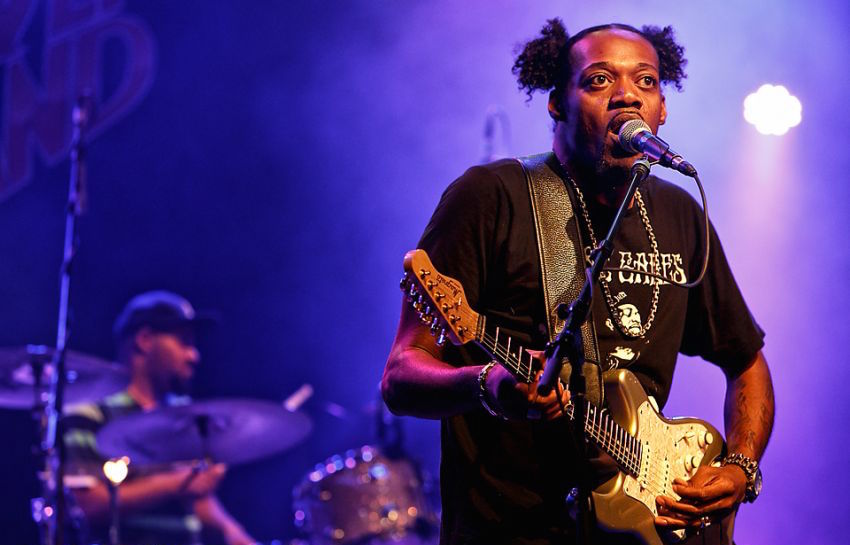 Eric Gales: гастрольный педалборд и усилитель