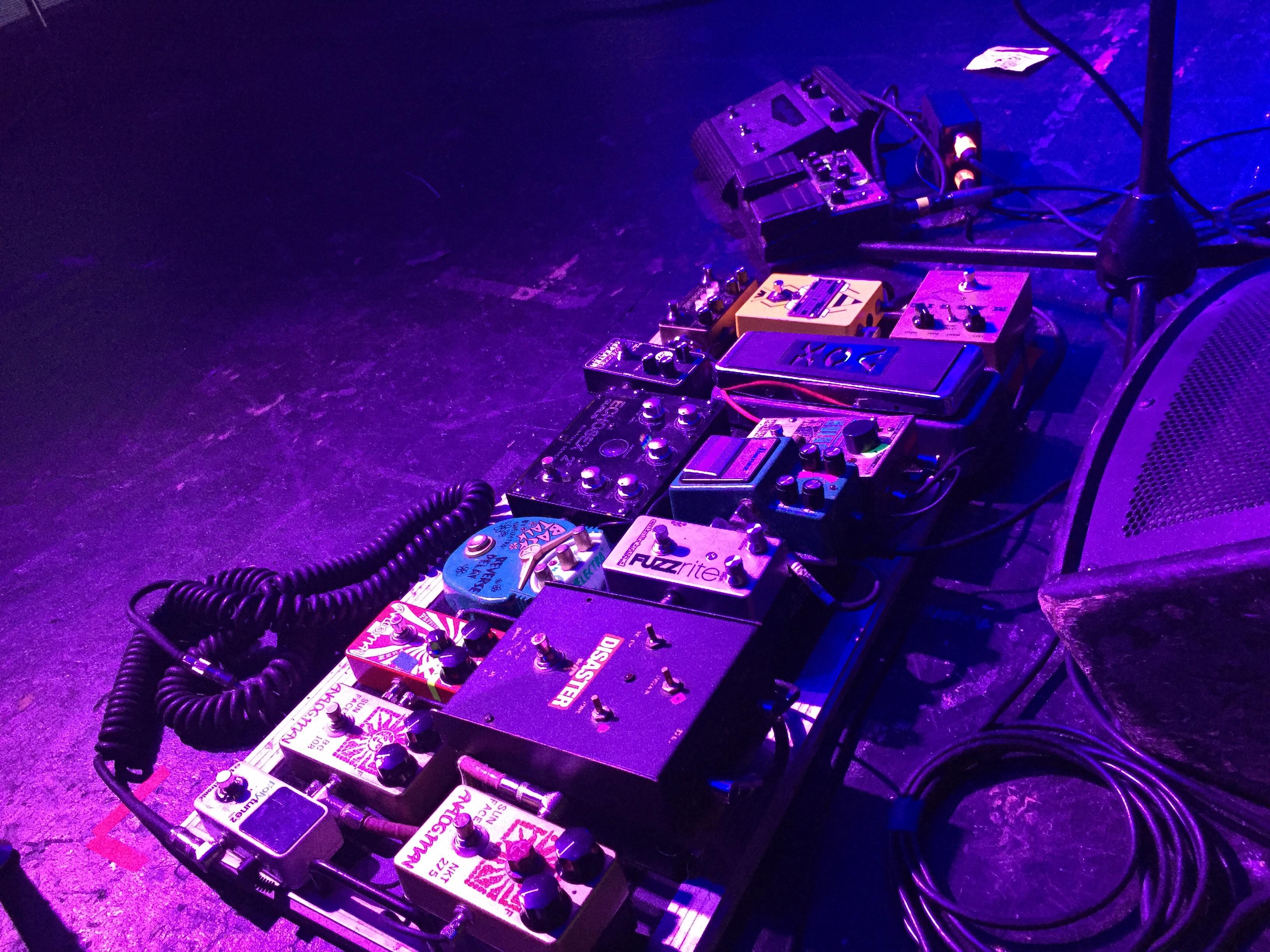 Дилеи и фуззы The Black Angels
